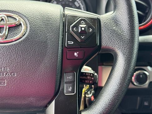 Used 2023 Toyota Tacoma SR AWD/4WD image 26