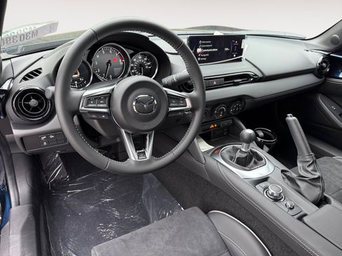 New 2025 MAZDA MX-5 Miata Club w/ Brembo/BBS Recaro Package image 15