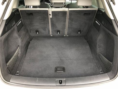 Used 2020 Audi Q5 2.0T Premium w/ Convenience Package image 30