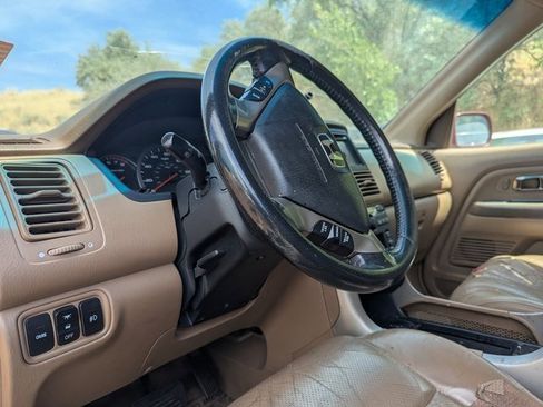 Used 2004 Honda Pilot EX image 9