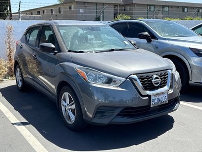 Used 2020 Nissan Kicks S