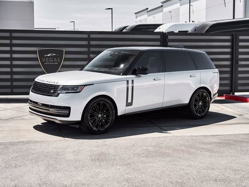 Used 2024 Land Rover Range Rover Long Wheelbase SE AWD/4WD image 5
