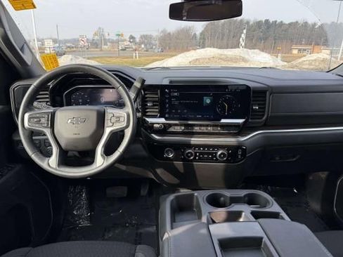 Used 2022 Chevrolet Silverado 1500 RST image 15