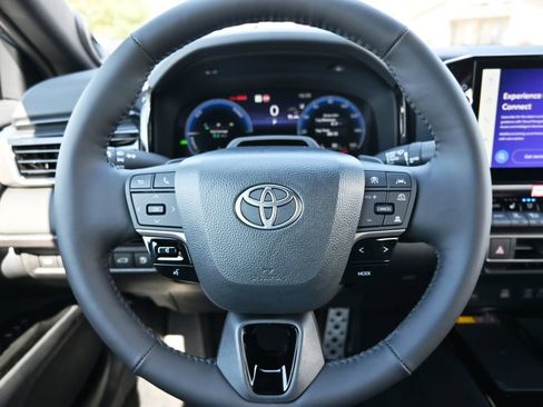 New 2026 Toyota Camry XSE AWD/4WD image 19