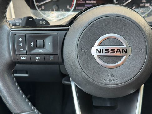 Used 2021 Nissan Rogue SL FWD image 19