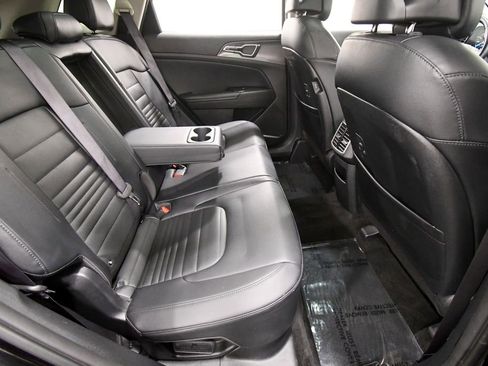 Certified 2023 Kia Sportage SX Prestige image 18