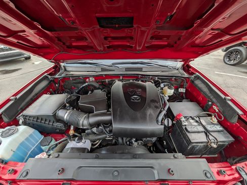 Certified 2022 Toyota Tacoma TRD Sport image 25