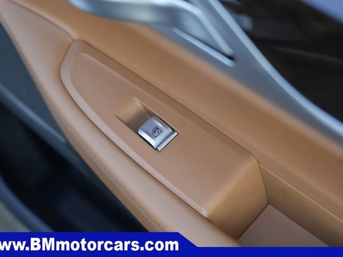 Used 2020 BMW 750i xDrive w/ Cold Weather Package AWD/4WD image 40