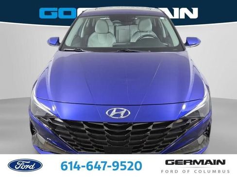 Used 2021 Hyundai Elantra Limited image 3