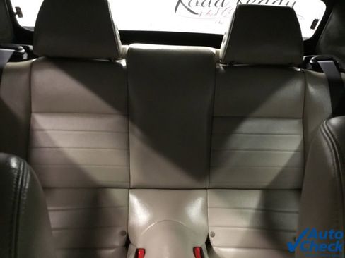 Used 2013 Ford Mustang Premium RWD image 33