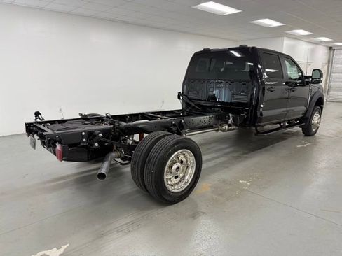 New 2026 Ford F450 XL w/ XL Chrome Package image 6