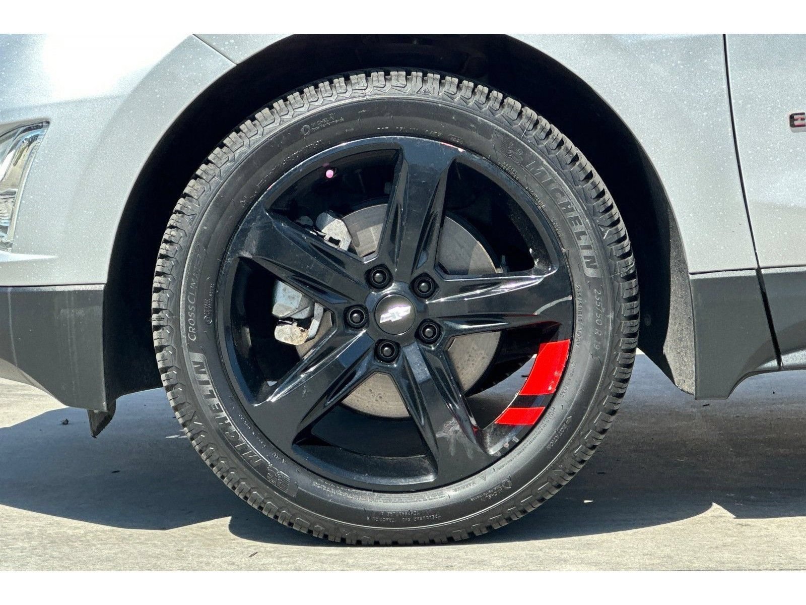 Used 2020 Chevrolet Equinox Premier w/ Premier Redline Edition FWD image 25