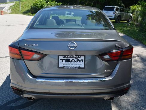 Used 2023 Nissan Altima 2.5 SL AWD/4WD image 6