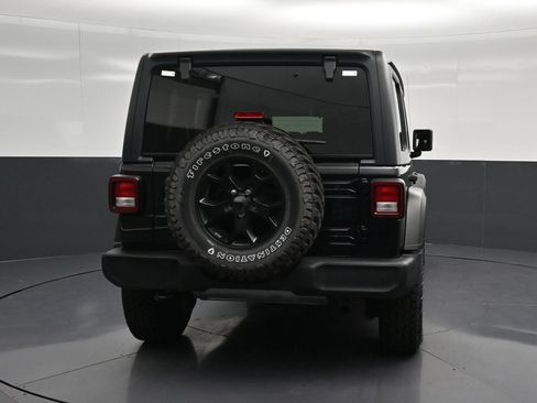 Used 2021 Jeep Wrangler Unlimited Sport AWD/4WD image 2