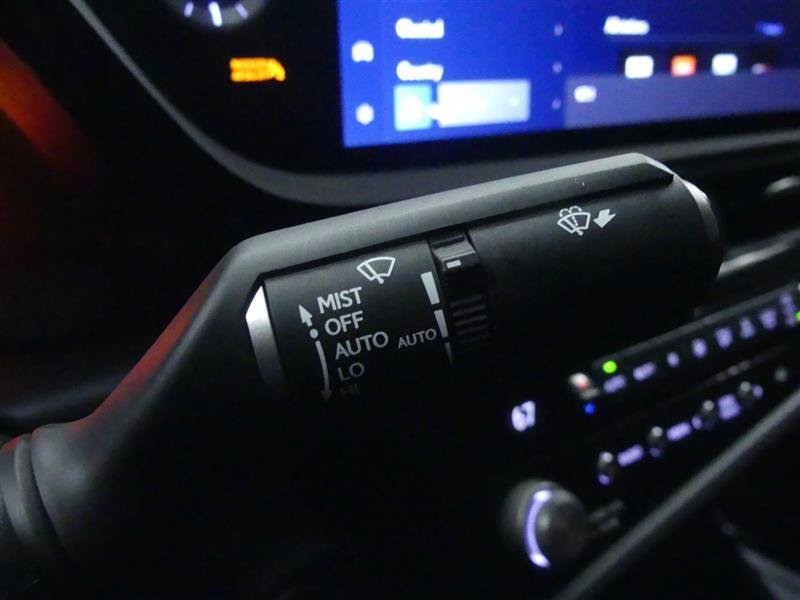 Used 2023 Lexus ES 350 F Sport w/ Accessory Package (Z2) FWD image 21