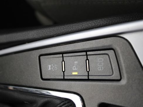 Used 2012 Cadillac SRX Performance image 26