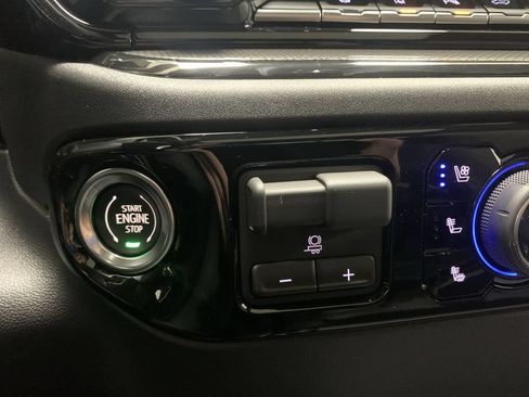 New 2026 Chevrolet Silverado 2500 ZR2 AWD/4WD image 73
