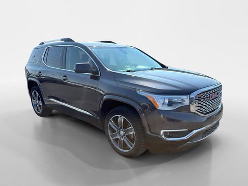 Used 2018 GMC Acadia Denali w/ Technology Package AWD/4WD image 7
