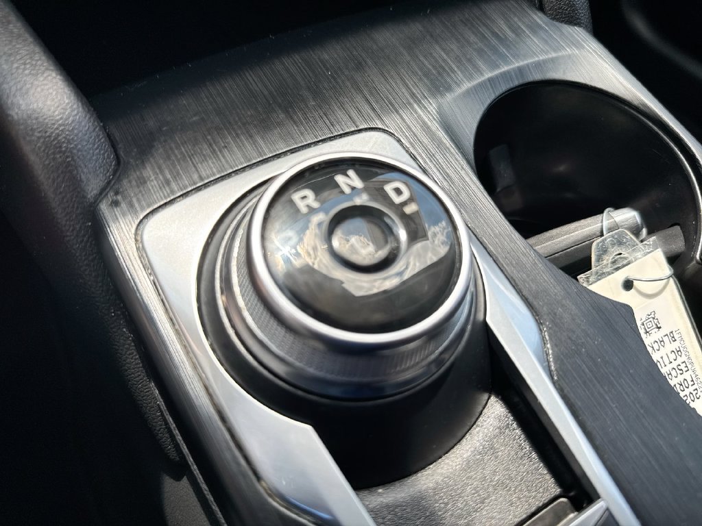 Used 2023 Ford Escape Active w/ Tech Pack #1 FWD image 18