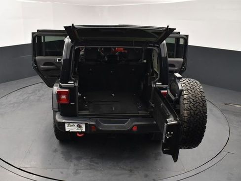 Used 2019 Jeep Wrangler Unlimited Rubicon AWD/4WD image 29