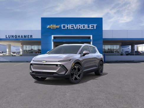 New 2026 Chevrolet Equinox EV LT image 8