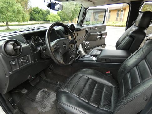 Used 2006 HUMMER H2 image 47