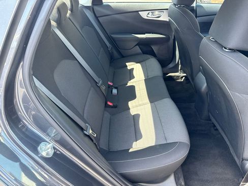 Used 2023 Kia Forte LXS w/ LXS Technology Package FWD image 15