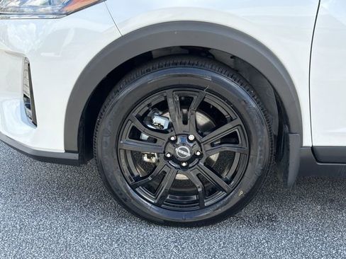 Certified 2024 Nissan Kicks SR w/ SR Premium Package image 31