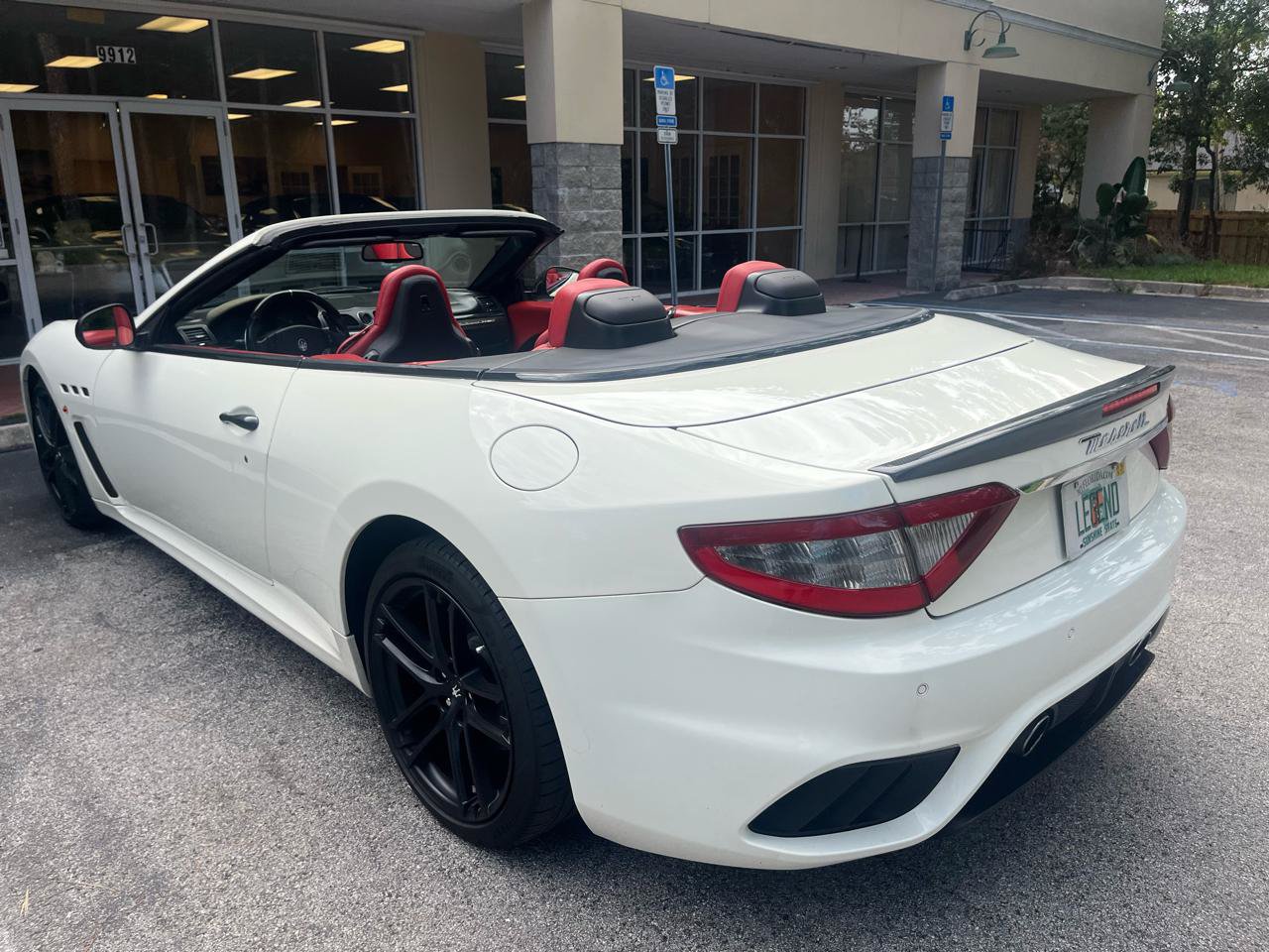 Used 2018 Maserati GranTurismo MC RWD image 8