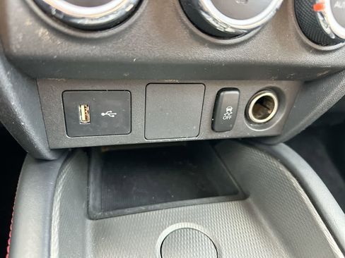 Used 2018 Mitsubishi Outlander Sport ES image 32