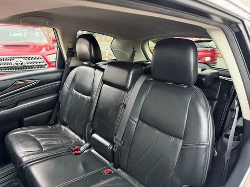 Used 2013 INFINITI JX35 Base w/ Premium Pkg image 28