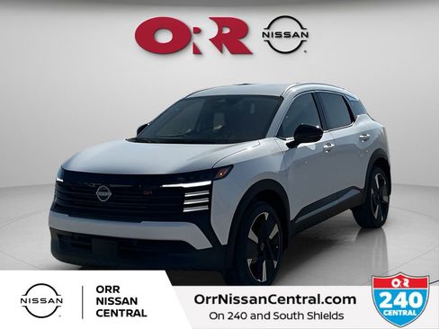 New 2026 Nissan Kicks SR FWD image 1