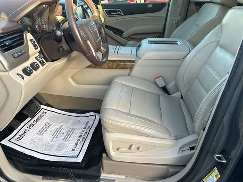 Used 2017 GMC Yukon Denali w/ Open Road Package image 13