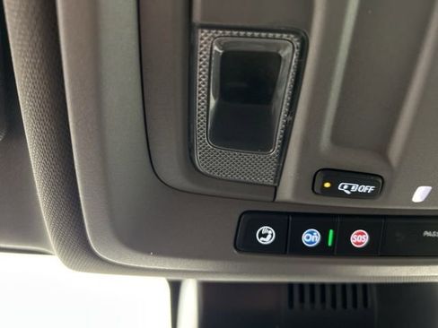 Used 2024 Chevrolet Silverado 1500 Custom image 12