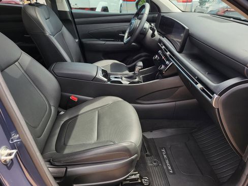 Certified 2025 Hyundai Tucson SEL image 8
