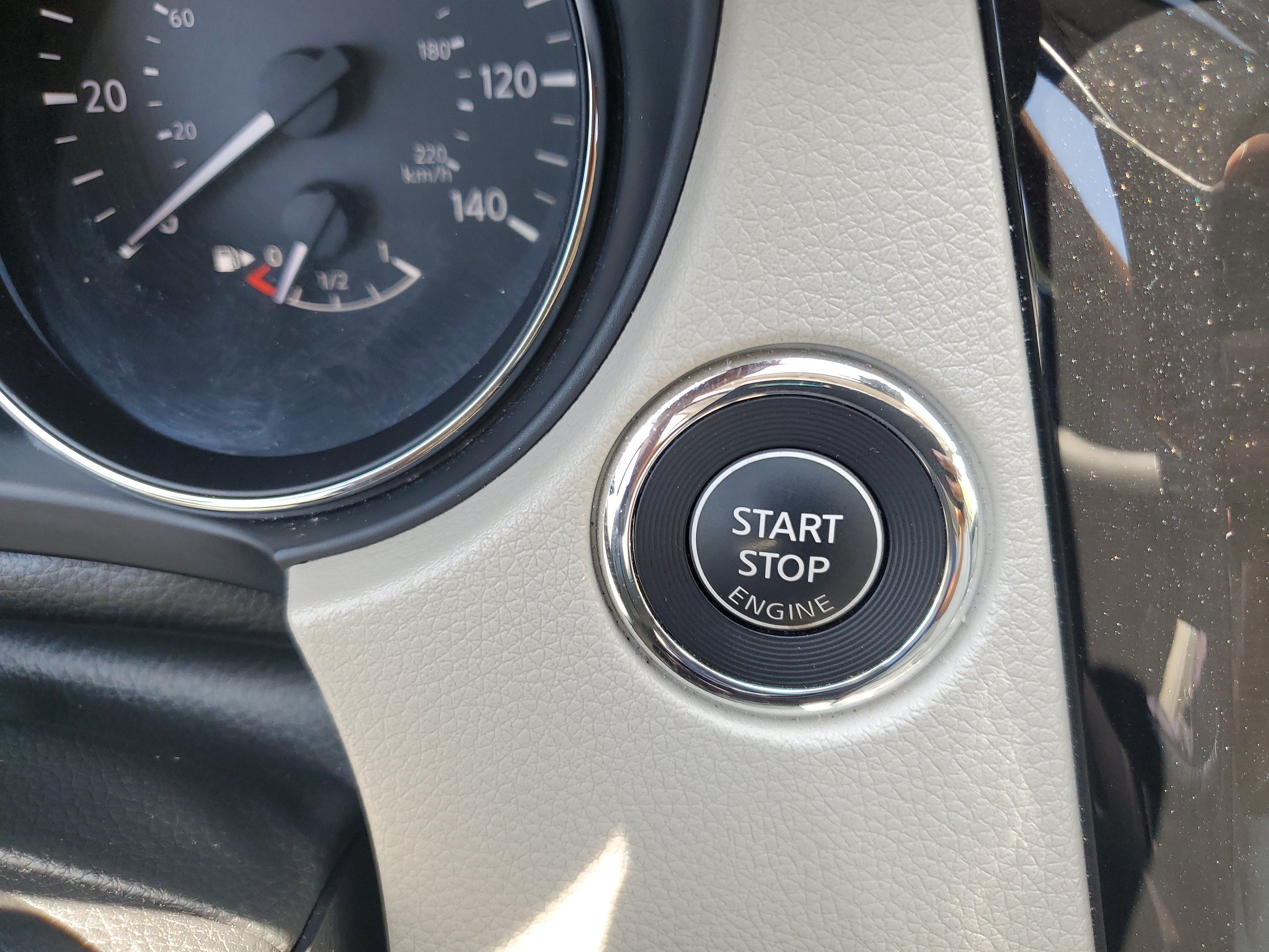 Certified 2022 Nissan Rogue Sport SV w/ Technology Package FWD image 22