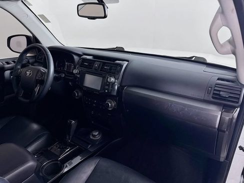 Used 2019 Toyota 4Runner Limited AWD/4WD image 32