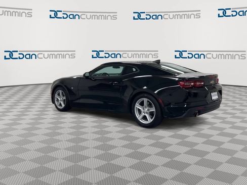 Used 2023 Chevrolet Camaro LT RWD image 6