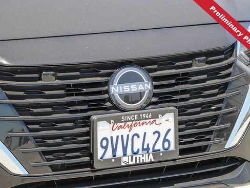 Used 2025 Nissan Sentra SV w/ Trunk Package FWD image 5