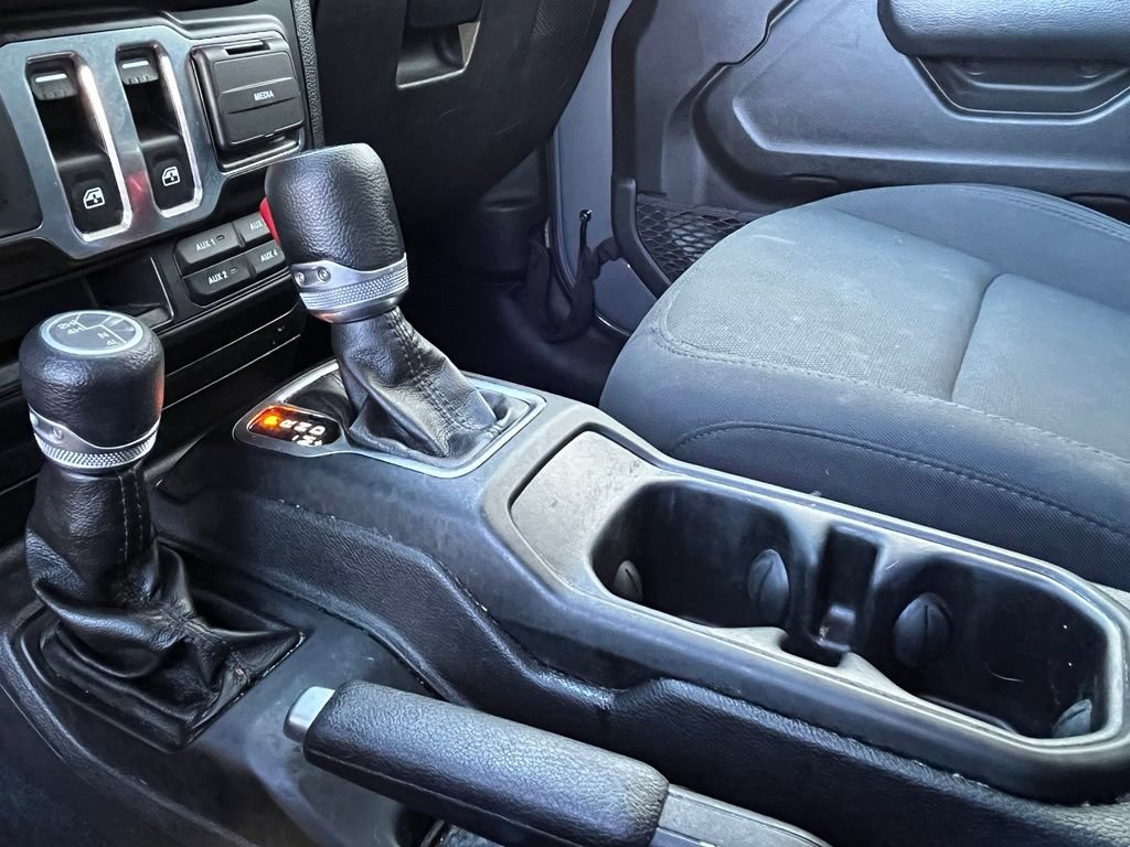 Certified 2022 Jeep Wrangler Sport AWD/4WD image 21