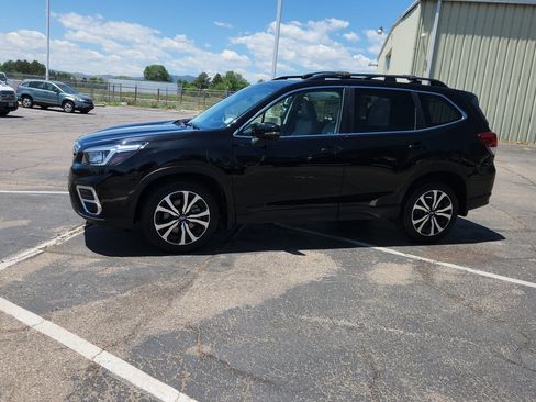 Used 2020 Subaru Forester Limited AWD/4WD image 6