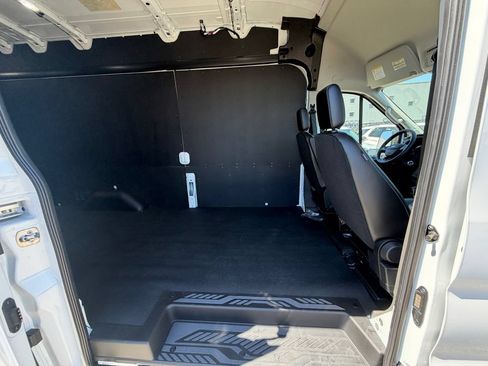 New 2026 Ford Transit 250 148 Medium Roof w/ Load Area Protection Package RWD image 15