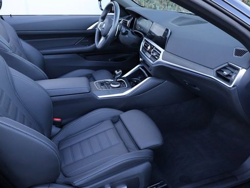 Used 2022 BMW 440i xDrive Convertible image 9