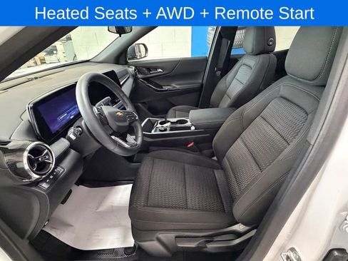 Used 2026 Chevrolet Equinox LT AWD/4WD image 9