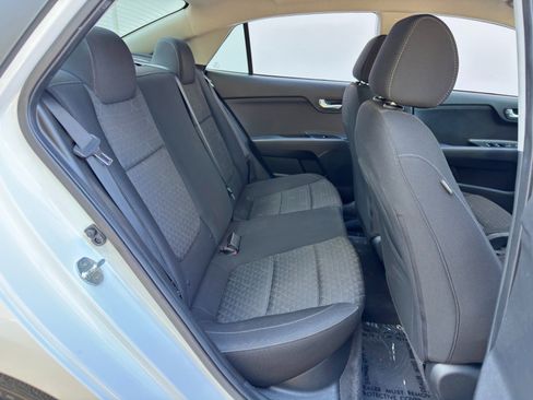 Used 2022 Kia Rio LX FWD image 31
