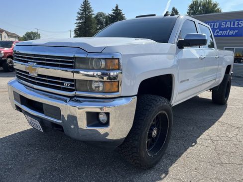 Used 2015 Chevrolet Silverado 2500 LTZ w/ Duramax Plus Package AWD/4WD image 2
