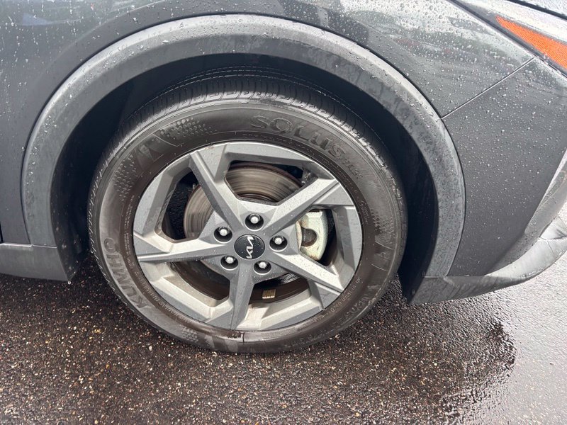 Certified 2025 Kia K4 FWD image 15