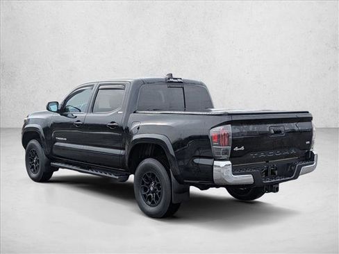 Used 2020 Toyota Tacoma SR5 image 3