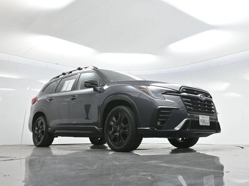 Used 2023 Subaru Ascent Onyx Edition Limited AWD/4WD image 46