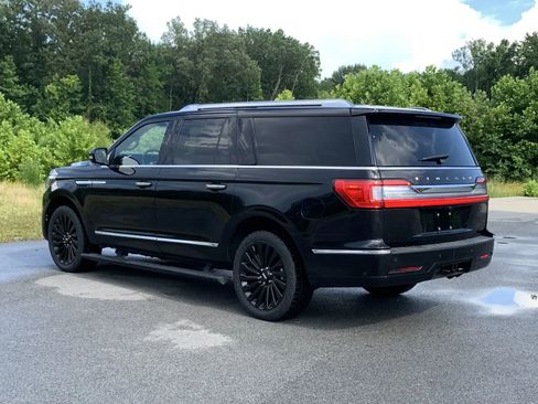 Used 2018 Lincoln Navigator L Reserve w/ Technology Package image 5